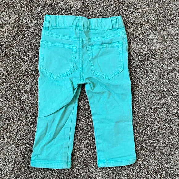 Cat & Jack 4-Piece, 2-Outfit Size 18 Month Bundle - Picture 7 of 9